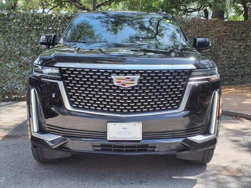 2023 Cadillac Escalade ESV Premium Luxury