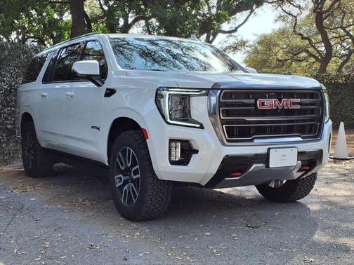 2024 GMC Yukon XL 4WD AT4