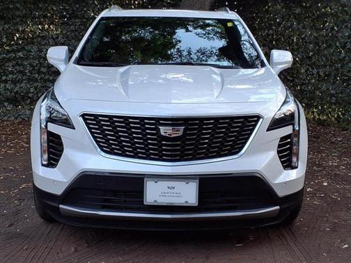 2021 Cadillac XT4 Premium Luxury