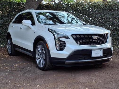 2021 Cadillac XT4 Premium Luxury