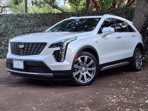 2021 Cadillac XT4 Premium Luxury