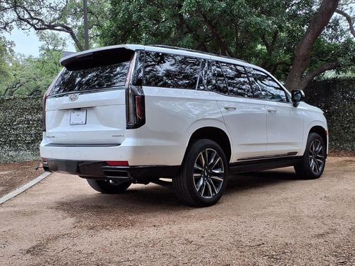 Crystal White Tricoat 2024 Cadillac Escalade Sport
