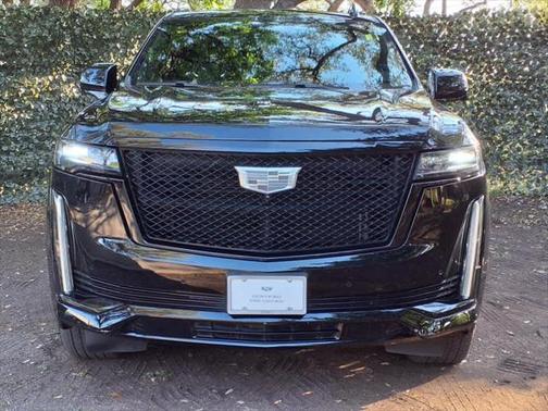2022 Cadillac Escalade ESV Sport