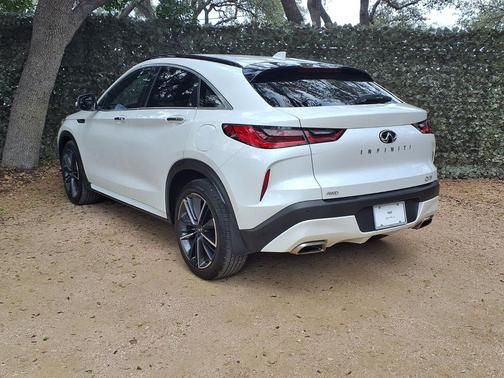 2023 INFINITI QX55 LUXE