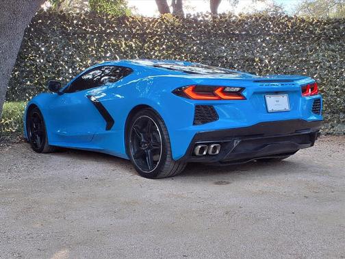 2023 Chevrolet Corvette Stingray w/2LT