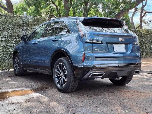 2024 Cadillac XT4 Sport
