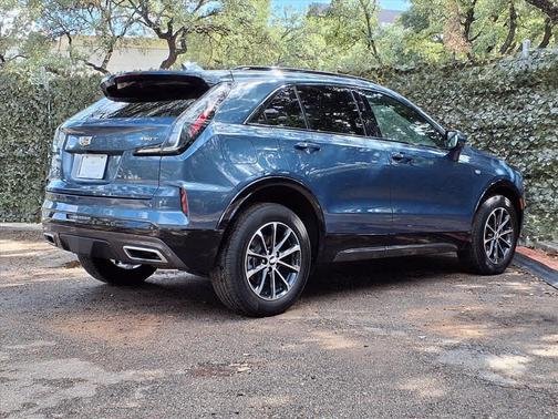 2024 Cadillac XT4 Sport