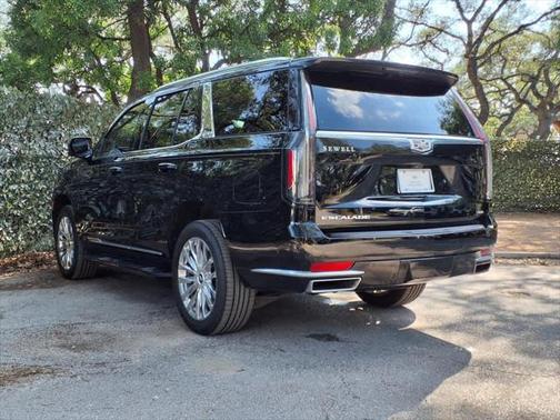 2022 Cadillac Escalade Premium Luxury