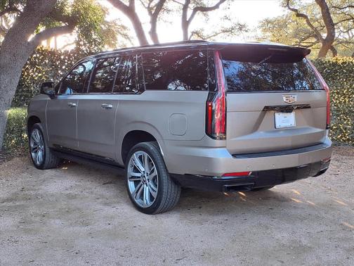2025 Cadillac Escalade ESV Sport Platinum