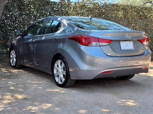 2011 Hyundai ELANTRA Ltd PZEV