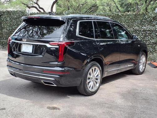 2023 Cadillac XT6 Premium Luxury FWD