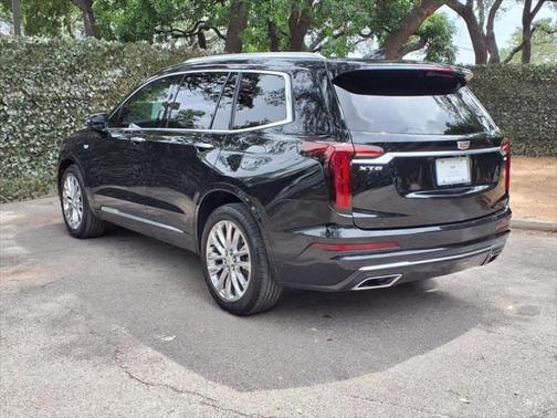 2023 Cadillac XT6 Premium Luxury FWD