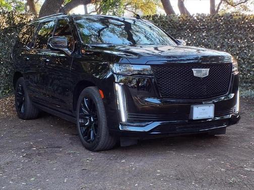 2023 Cadillac Escalade Sport Platinum