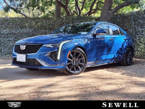 2024 Cadillac CT4 Sport