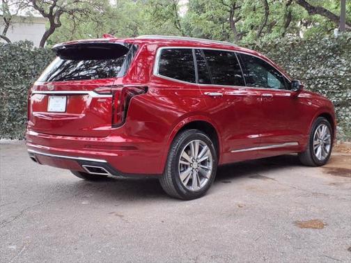 2022 Cadillac XT6 Premium Luxury AWD