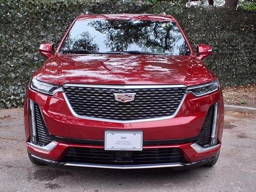 2022 Cadillac XT6 Premium Luxury AWD