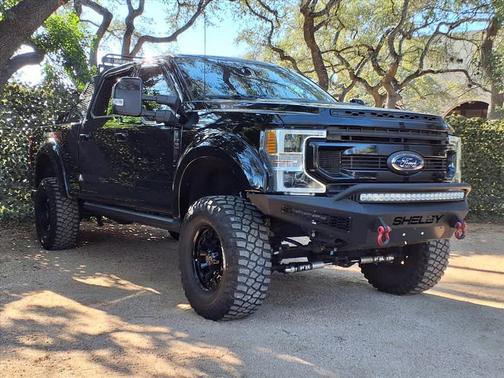 2022 Ford F-250 LARIAT 4WD Crew Cab 6.75 Box