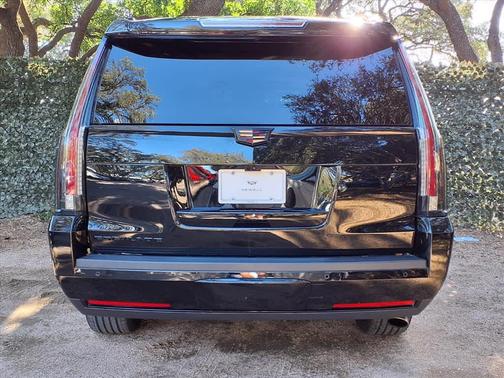 2019 Cadillac Escalade ESV Premium Luxury