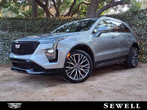 2024 Cadillac XT4 Sport