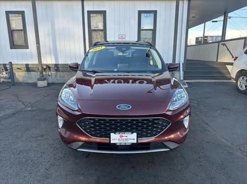 2021 Ford Escape Titanium