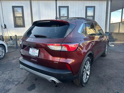 2021 Ford Escape Titanium