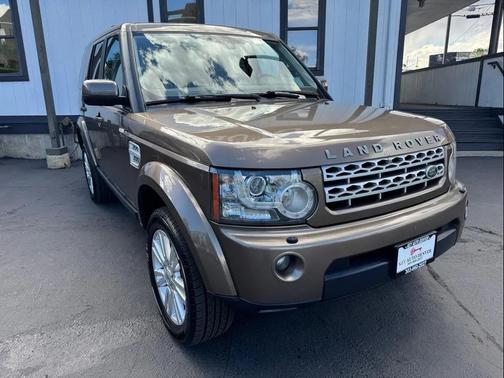 2011 Land Rover LR4 Base