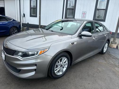 2018 Kia Optima LX