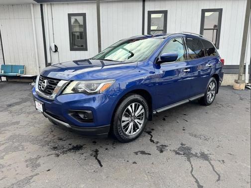 2017 Nissan Pathfinder S