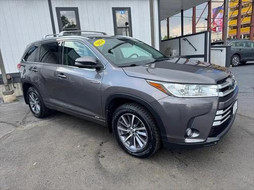 2017 Toyota Highlander Hybrid XLE