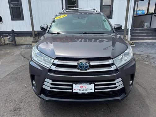 2017 Toyota Highlander Hybrid XLE