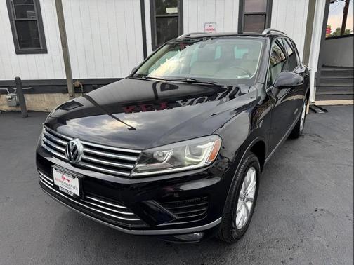 2015 Volkswagen Touareg TDI Sport w/Technology