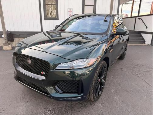 2018 Jaguar F-PACE S
