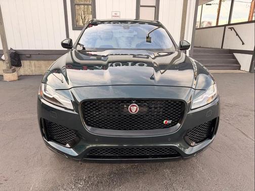 2018 Jaguar F-PACE S