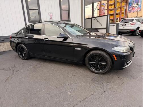 2016 BMW 528 xDrive