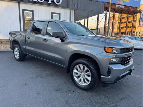 2022 Chevrolet Silverado 1500 Custom