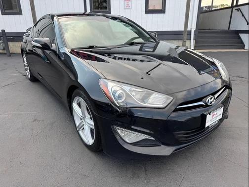 2013 Hyundai Genesis Coupe 3.8 Track