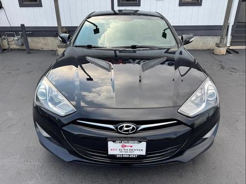 2013 Hyundai Genesis Coupe 3.8 Track