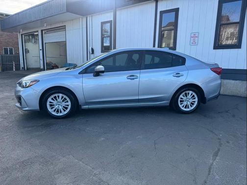 2017 Subaru Impreza 2.0i Premium