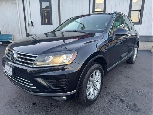2015 Volkswagen Touareg TDI Sport w/Technology
