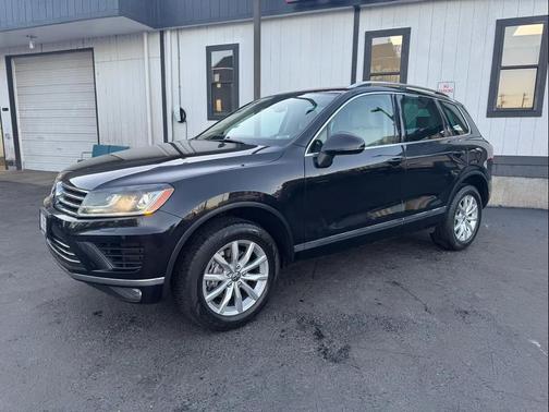 2015 Volkswagen Touareg TDI Sport w/Technology