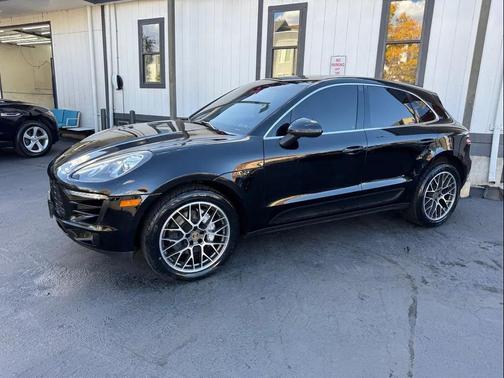 2015 Porsche Macan S