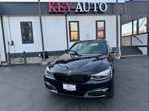 2018 BMW 330 Gran Turismo xDrive