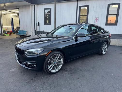 2018 BMW 330 Gran Turismo xDrive