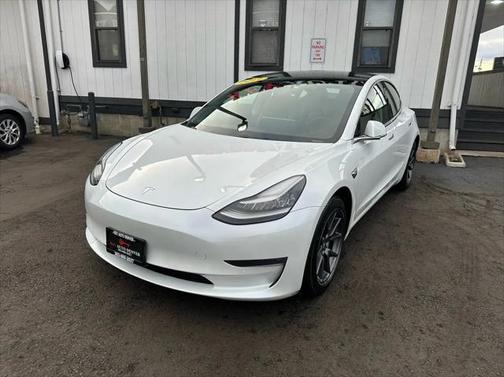 2019 Tesla Model 3 Long Range