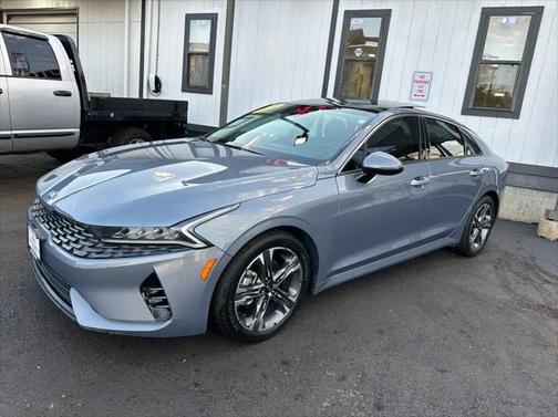 2021 Kia K5 EX