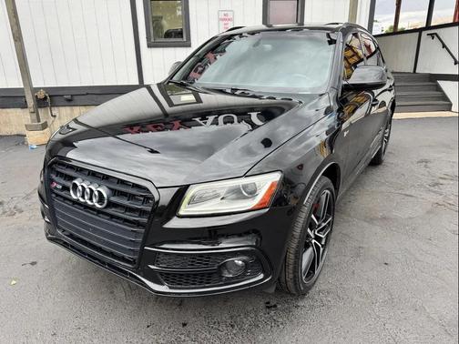 2017 Audi SQ5 3.0T Premium Plus