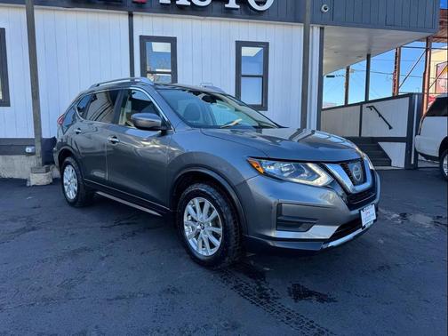 2017 Nissan Rogue SV