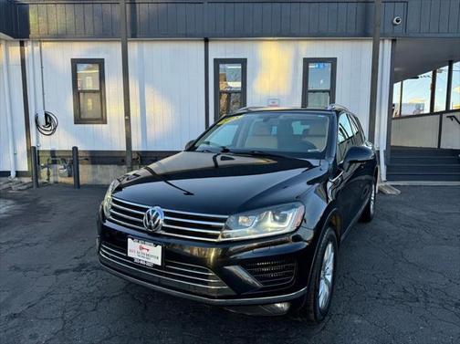 2015 Volkswagen Touareg TDI Sport w/Technology