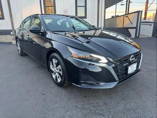 2023 Nissan Altima S FWD