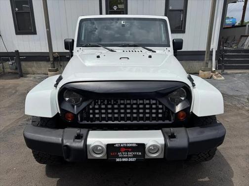 2013 Jeep Wrangler Sahara